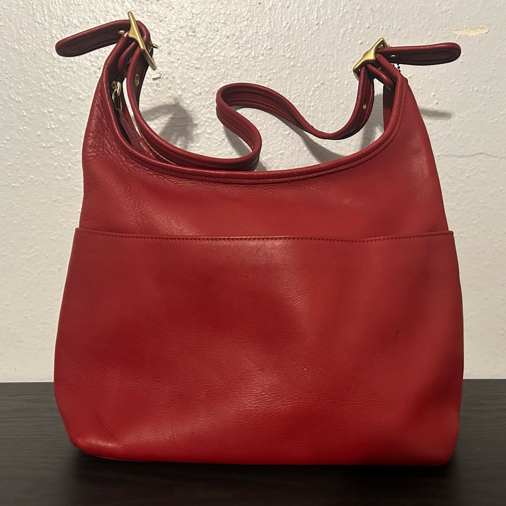Coach red leather bag very good condition